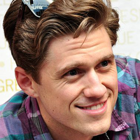 Aaron Tveit