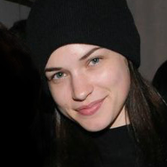 Alexis Knapp