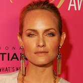 Amber Valletta