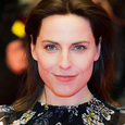 Antje Traue