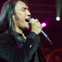 Arnel Pineda