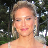 Bar Refaeli