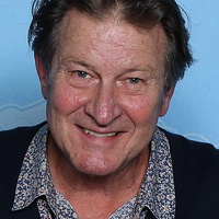 Brett Cullen