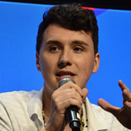 Dan Howell
