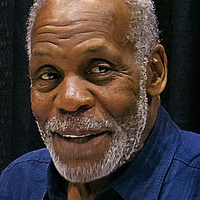 Danny Glover