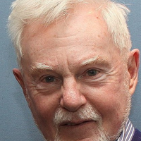 Derek Jacobi