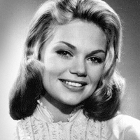 Dyan Cannon