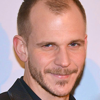 Gustaf Skarsgård