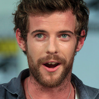 Harry Treadaway