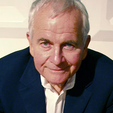 Ian Holm