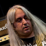 J Mascis