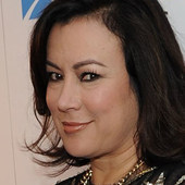 Jennifer Tilly