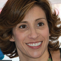 Kami Garcia