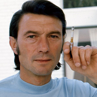 Laurence Harvey
