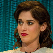 Lizzy Caplan