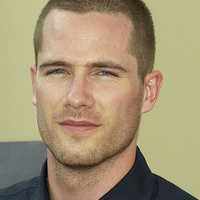 Luke Macfarlane