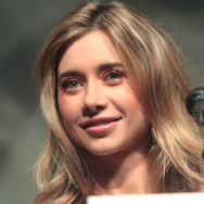 Olesya Rulin