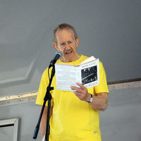 Philip Levine (poet)