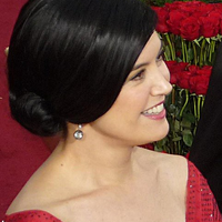 Phoebe Cates