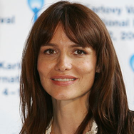 Saffron Burrows