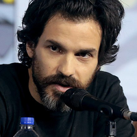 Santiago Cabrera
