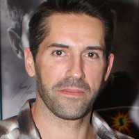 Scott Adkins