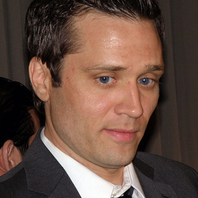 Seamus Dever