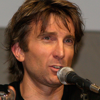 Sharlto Copley