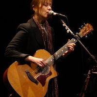 Suzanne Vega