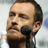 Toby Stephens