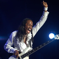 Verdine White