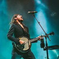 Winston Marshall