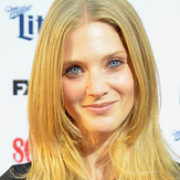 Winter Ave Zoli